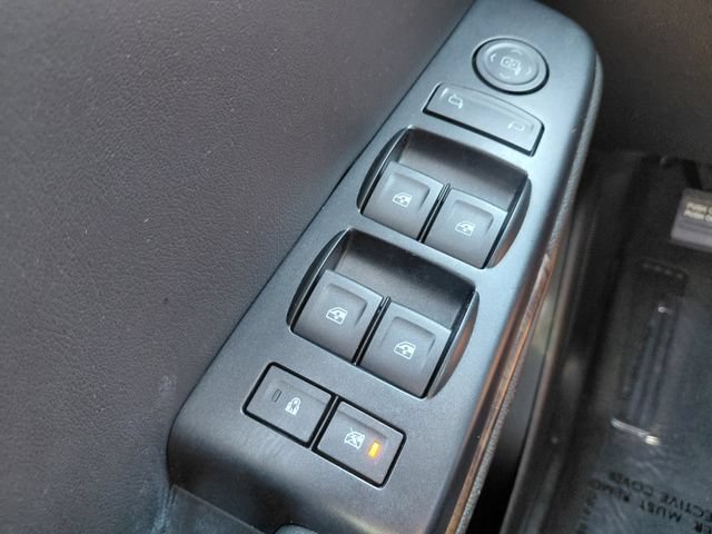Used 2019 Chevrolet Tahoe LS w/ Enhanced Driver Alert Package RWD image 20