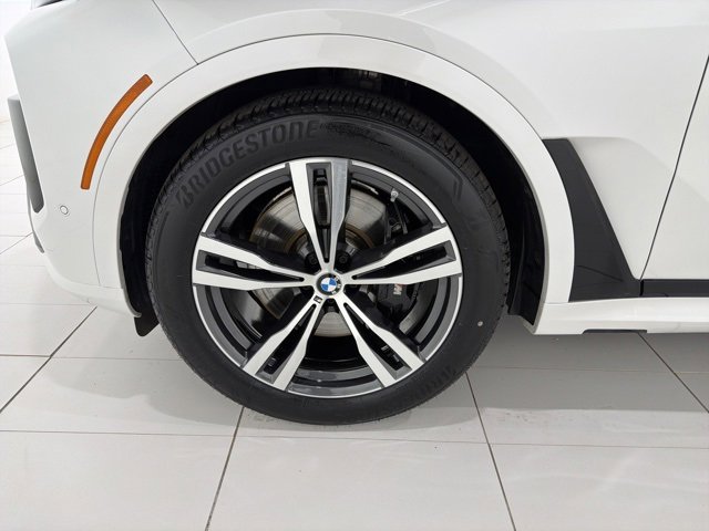 Certified 2024 BMW X7 xDrive40i w/ M Sport Package image 51