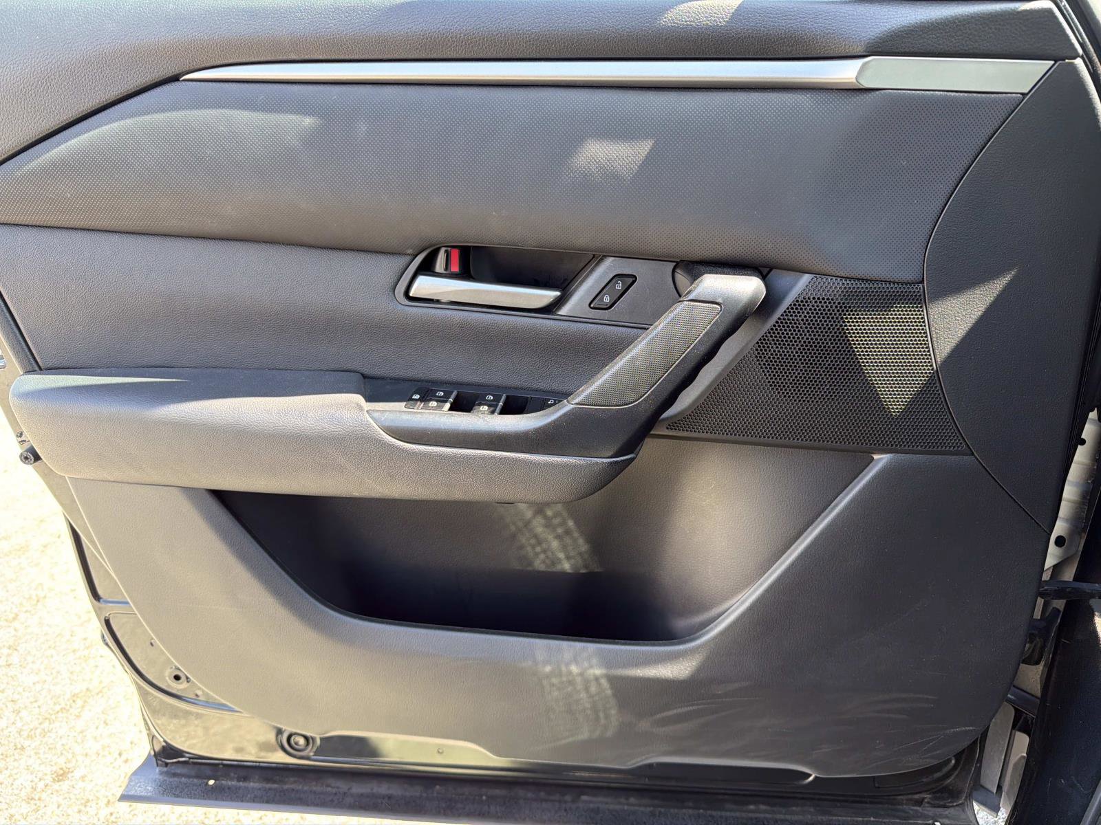 Used 2024 MAZDA CX-50 AWD 2.5 S w/ Preferred Package image 18