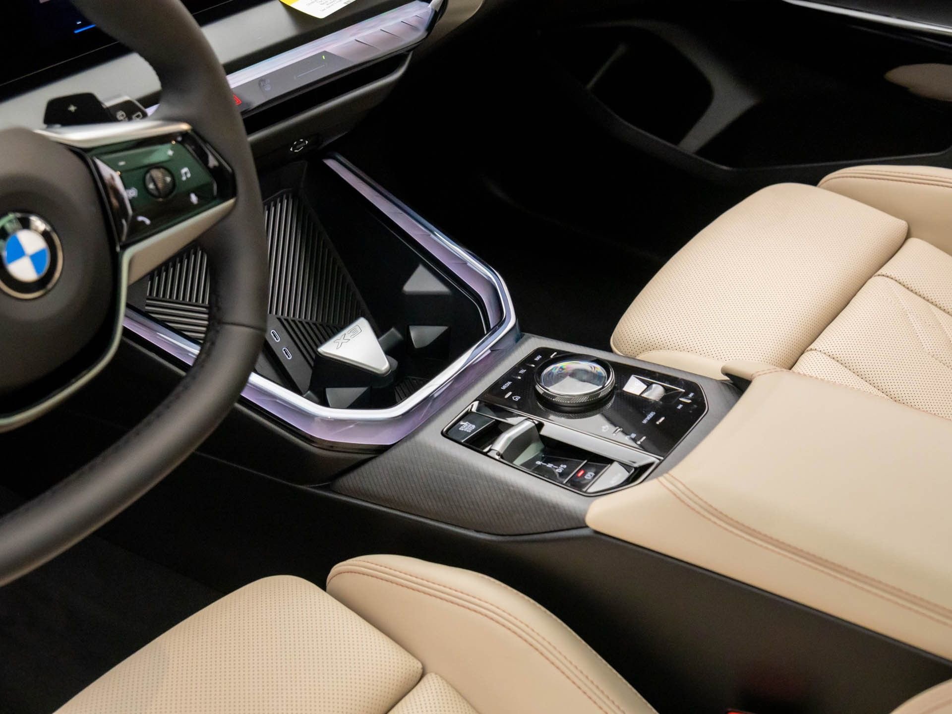 Used 2026 BMW X3 xDrive30 w/ Premium Package image 12