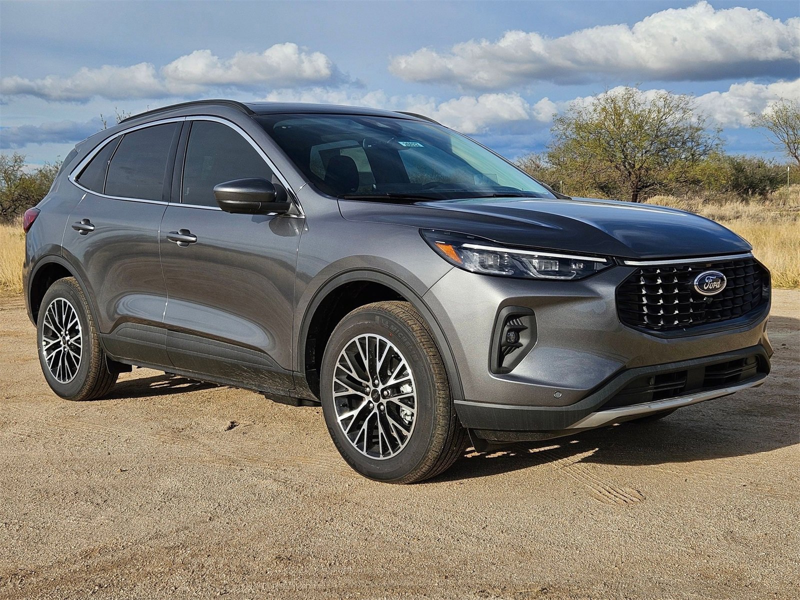 New 2026 Ford Escape SE w/ PHEV Premium Package image 3