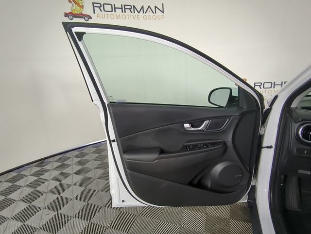 Used 2023 Hyundai Kona Limited w/ Cargo Package AWD/4WD image 19