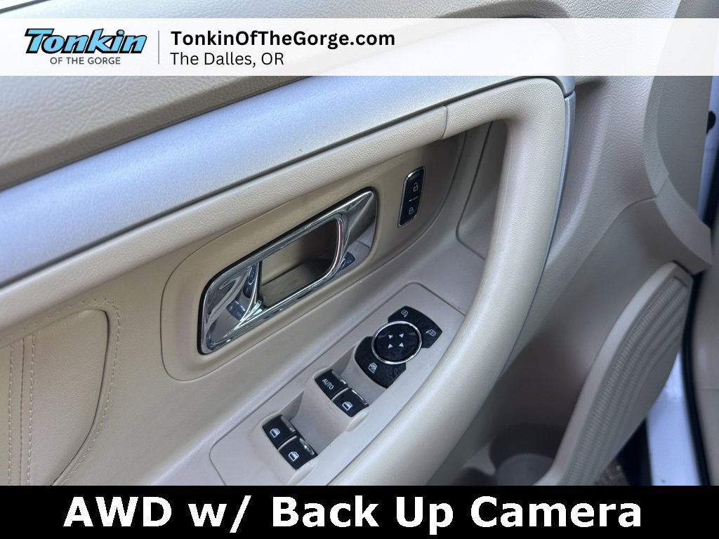 Used 2017 Ford Taurus SEL image 11