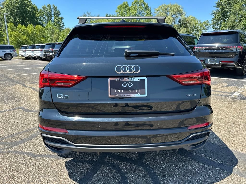 Used 2023 Audi Q3 2.0T Premium Plus w/ Premium Plus Package AWD/4WD image 13