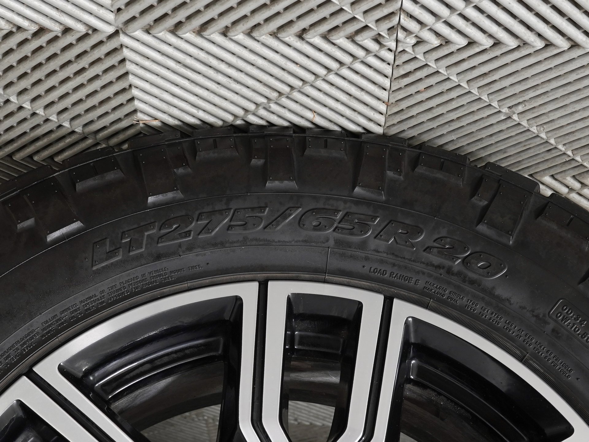 Used 2022 GMC Sierra 2500 AT4 w/ AT4 Premium Plus Package image 31