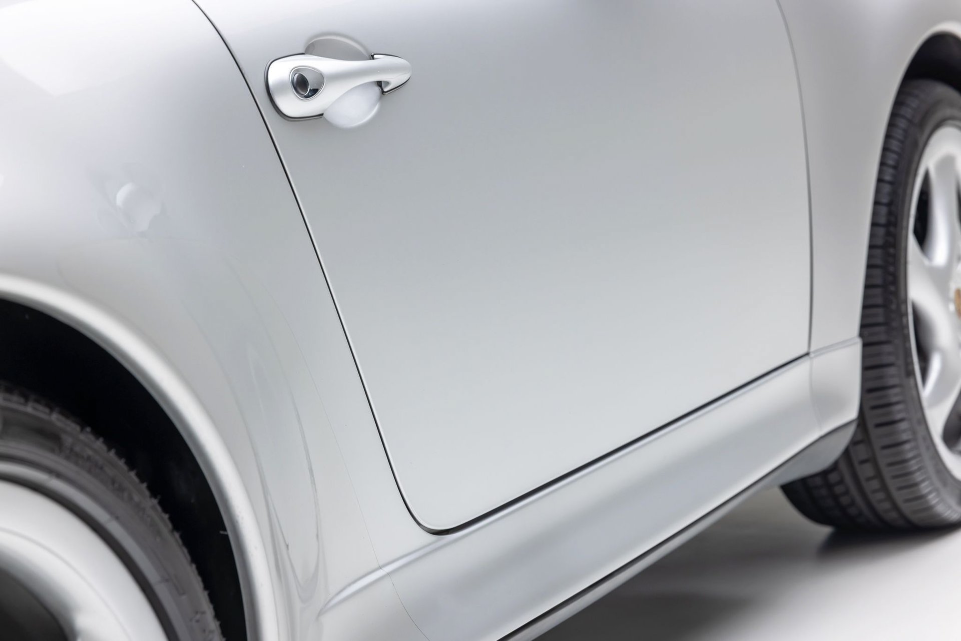 Used 1998 Porsche 911 Carrera S RWD image 23