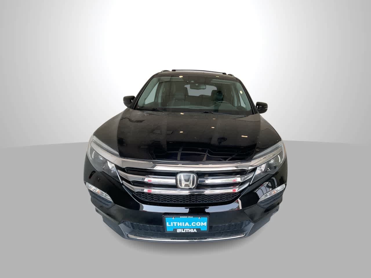 Used 2016 Honda Pilot Elite image 3