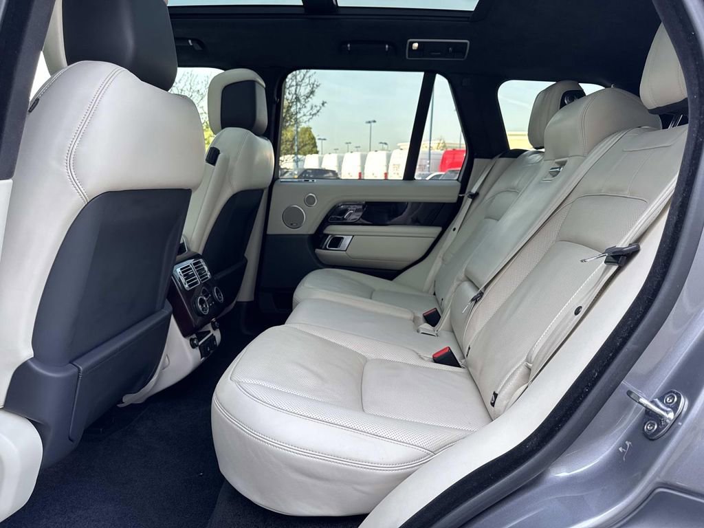 Used 2020 Land Rover Range Rover HSE AWD/4WD image 14
