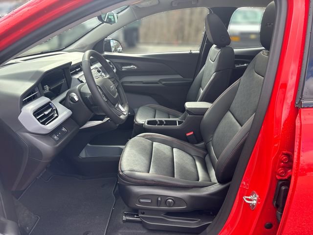 New 2027 Chevrolet Bolt RS w/ Technology Package FWD image 9