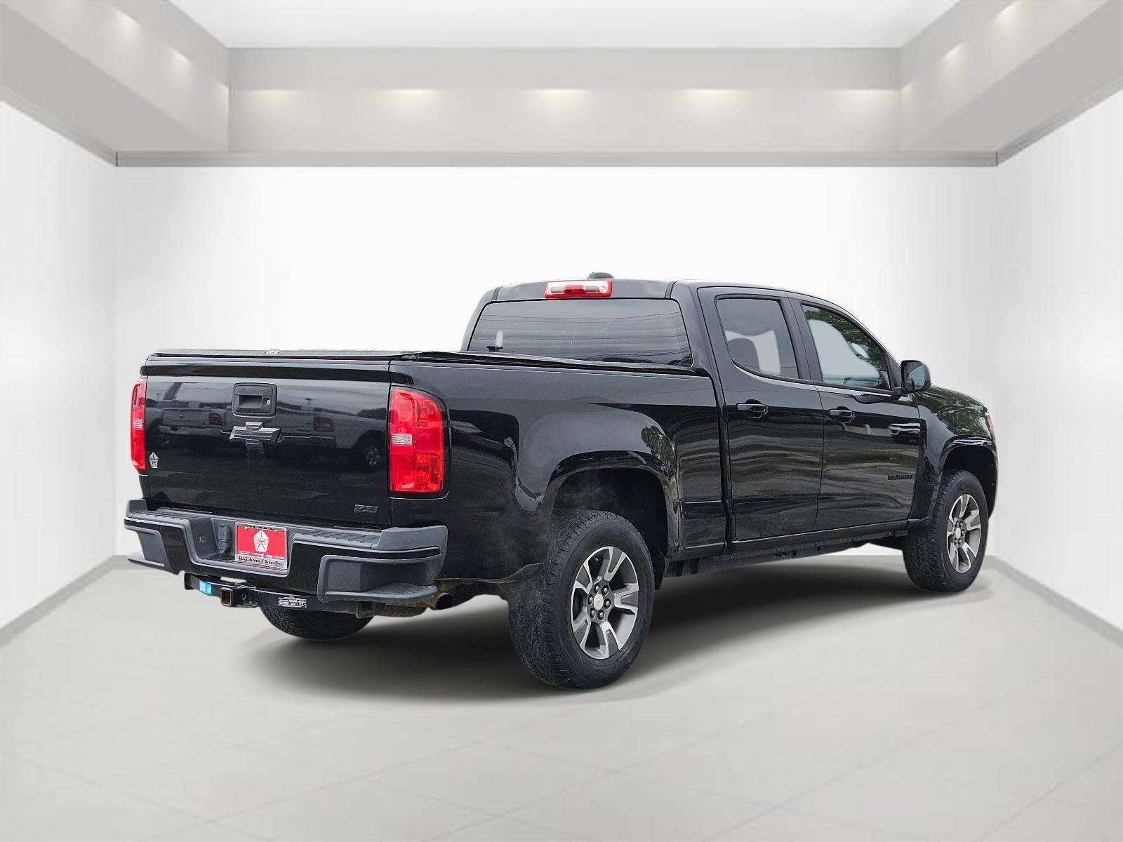 Used 2015 Chevrolet Colorado Z71 AWD/4WD image 4