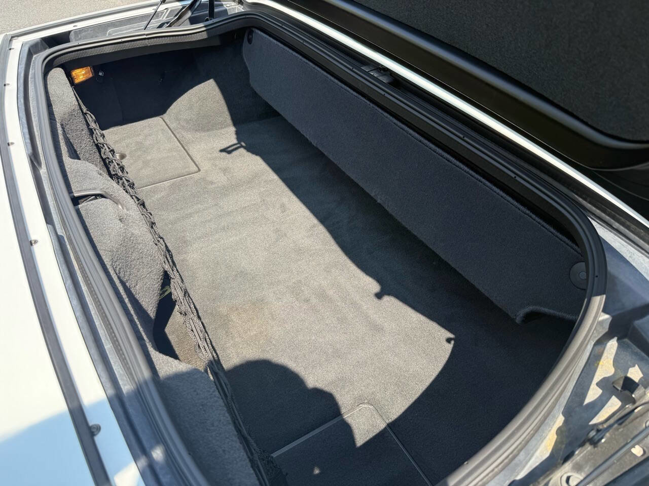 Used 2006 Chevrolet Corvette Convertible w/ Preferred Equipment Group image 31