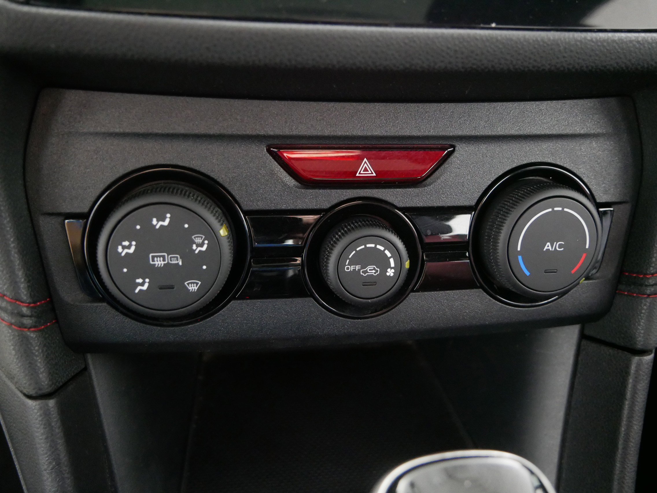 Used 2022 Subaru Impreza 2.0i Sport image 23