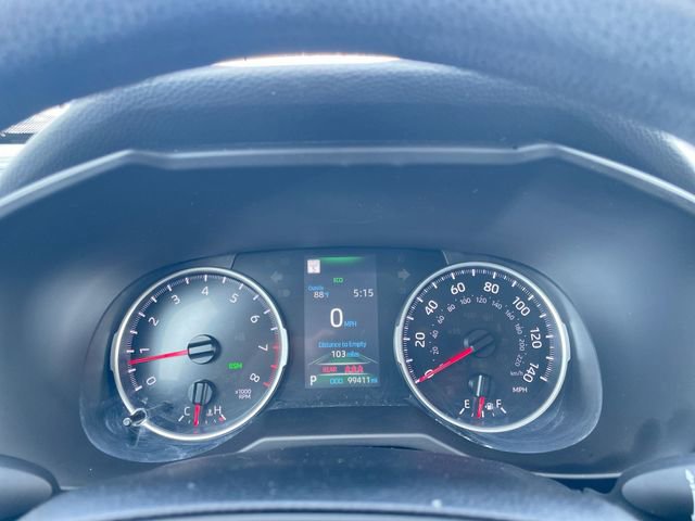 Used 2022 Toyota RAV4 XLE image 25