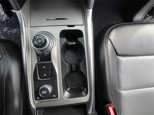 Used 2022 Ford Explorer XLT w/ Equipment Group 202A image 23