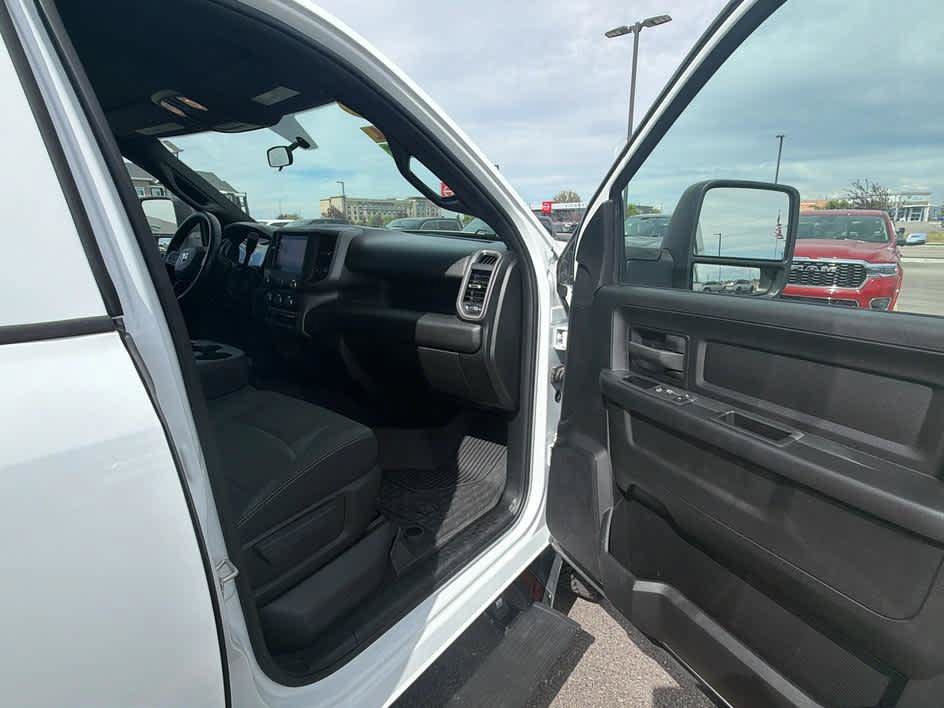 Used 2023 RAM 3500 Tradesman AWD/4WD image 29