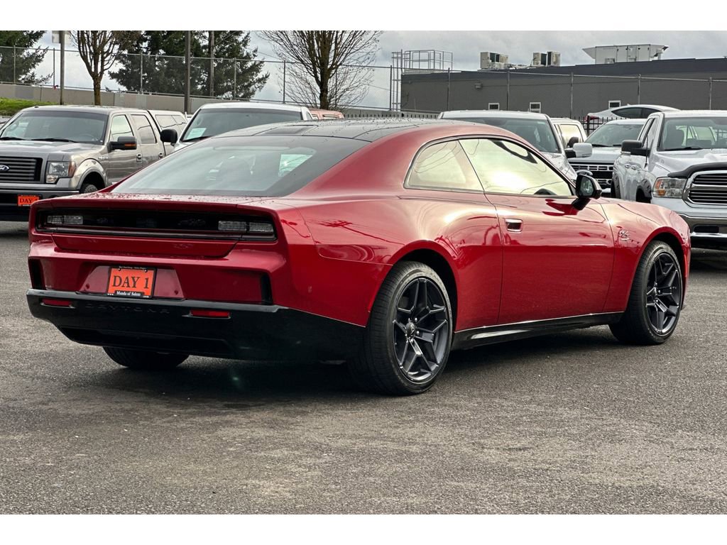Used 2024 Dodge Charger R/T w/ Plus Group image 5