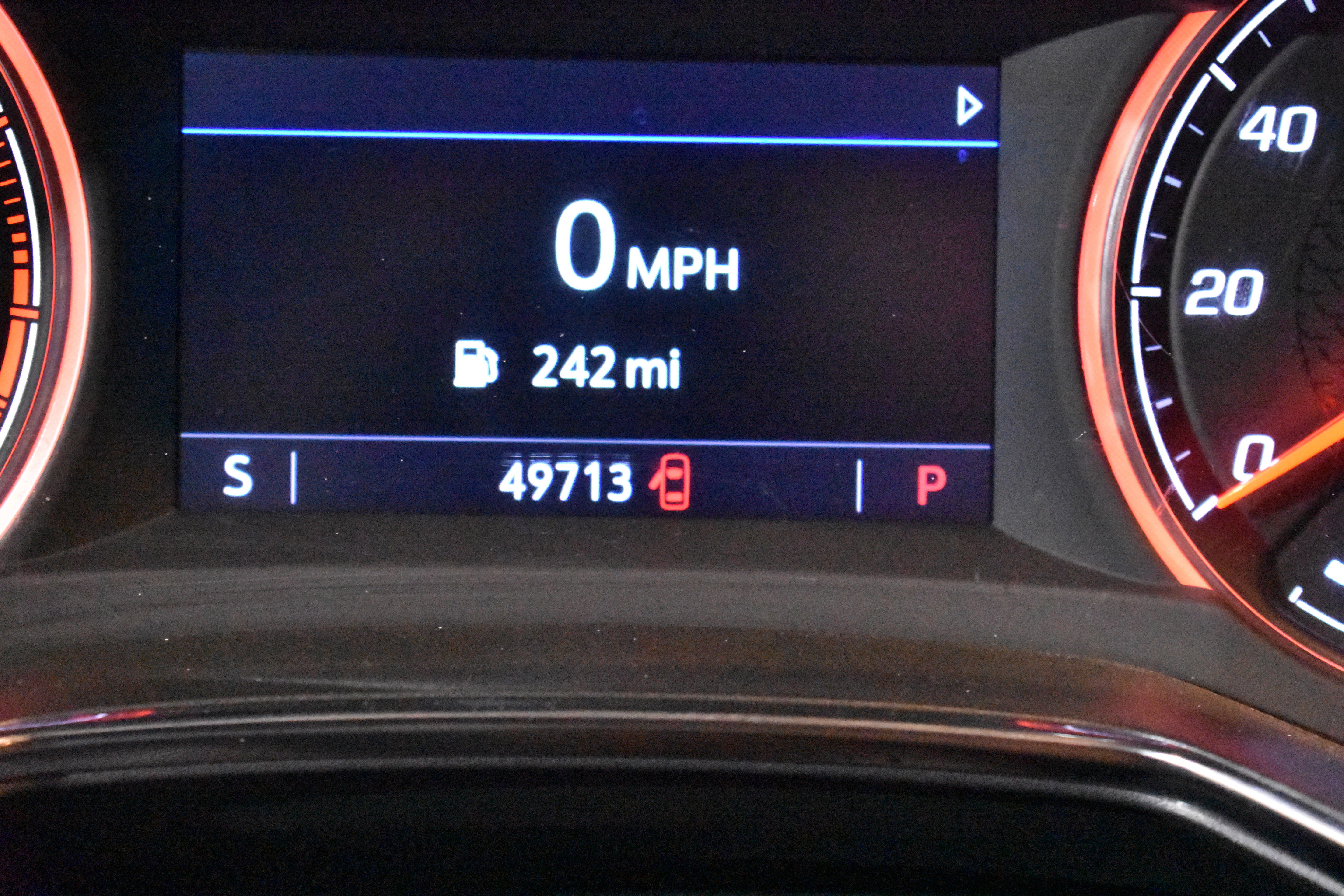 Used 2023 Chevrolet TrailBlazer RS w/ Sun and Liftgate Package FWD image 37