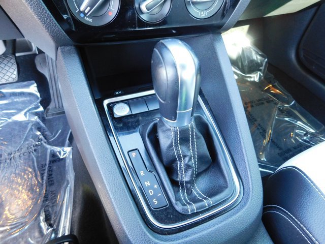 Used 2017 Volkswagen Jetta Sport FWD image 18
