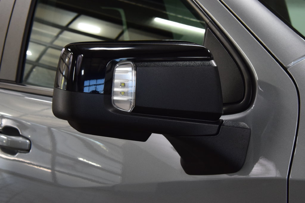 Used 2024 Chevrolet Silverado 1500 RST w/ Rally Edition AWD/4WD image 18