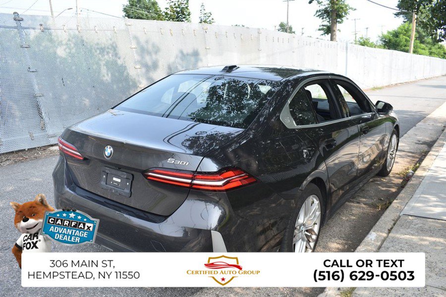 Used 2025 BMW 530i RWD image 5