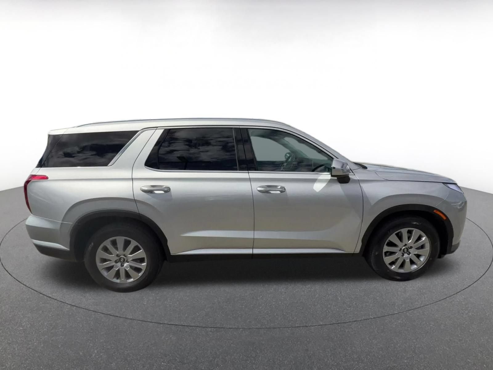Used 2025 Hyundai Palisade SEL FWD image 15