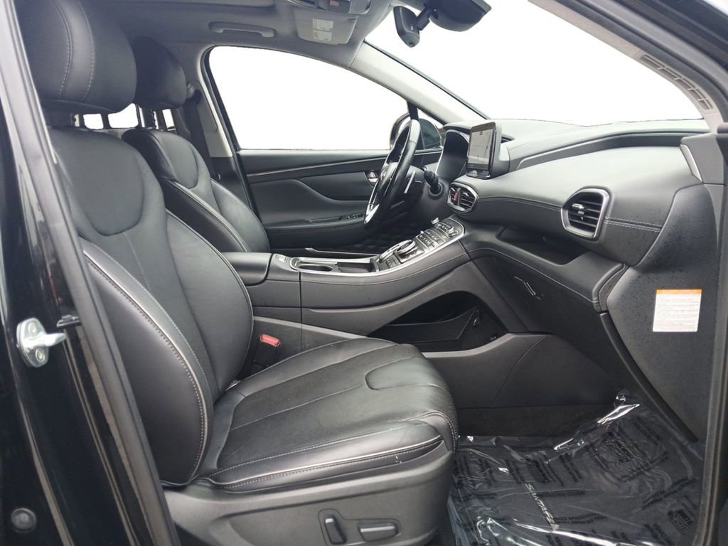 Used 2023 Hyundai Santa Fe Limited w/ Cargo Package image 15