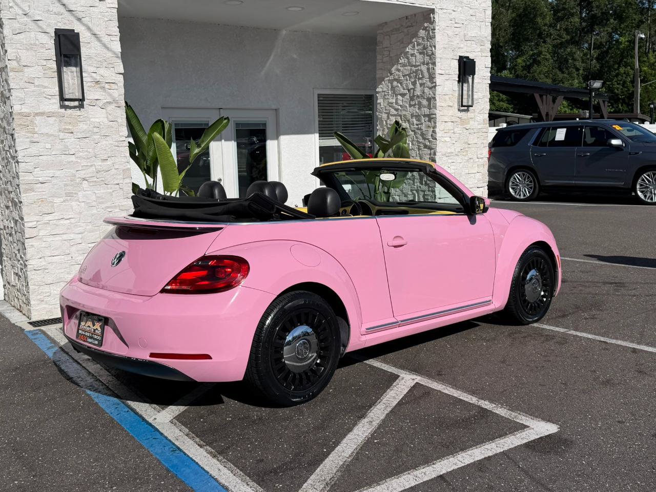 Used 2014 Volkswagen Beetle 1.8T FWD image 15