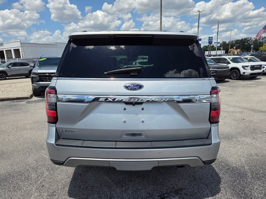 Used 2018 Ford Expedition Limited w/ Equipment Group 301A RWD image 13