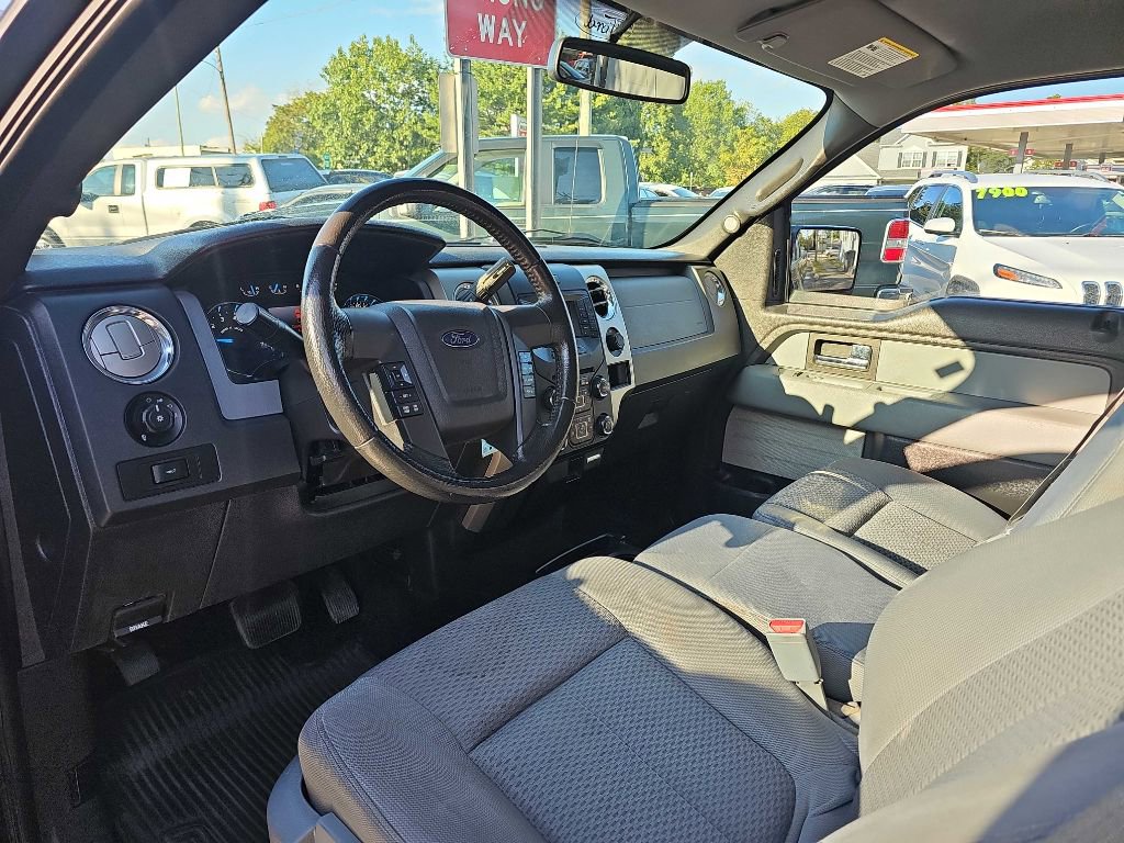 Used 2013 Ford F150 XLT w/ Mid Equipment Group image 9
