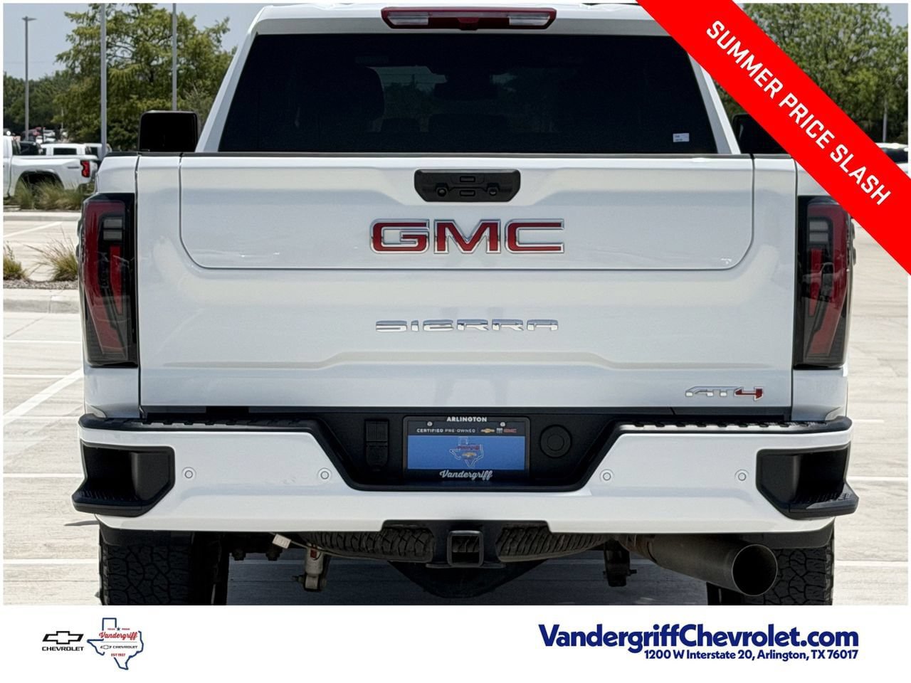 Certified 2025 GMC Sierra 2500 AT4 AWD/4WD image 5