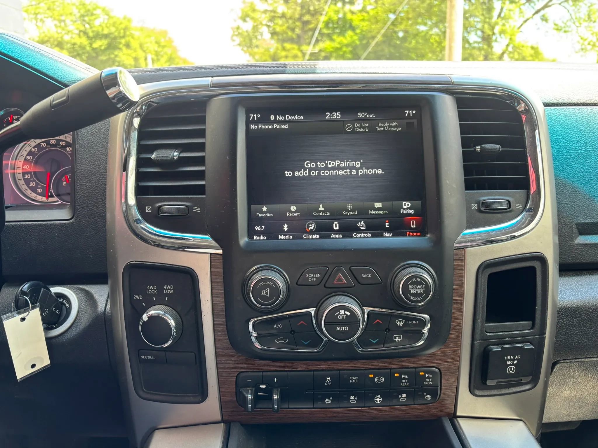 Used 2018 RAM 2500 Laramie AWD/4WD image 26