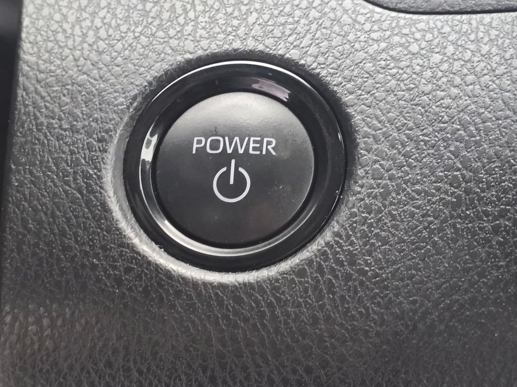 Used 2025 Toyota Camry LE FWD image 23