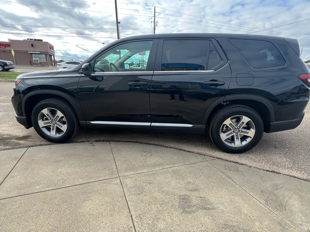 New 2025 Honda Pilot EX-L image 5