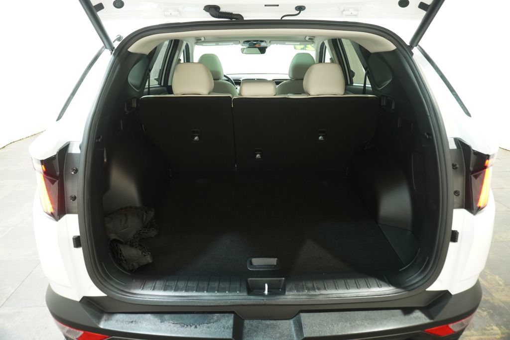 Used 2024 Hyundai Tucson Limited AWD/4WD image 6