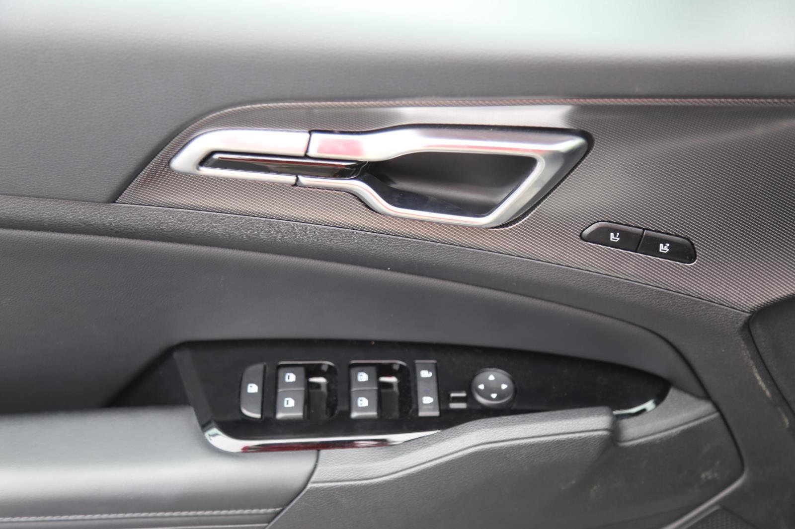 Used 2025 Kia Sportage SX Prestige AWD/4WD image 6