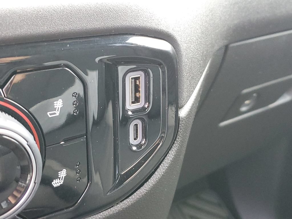 Certified 2024 Chevrolet Silverado 1500 LT AWD/4WD image 23