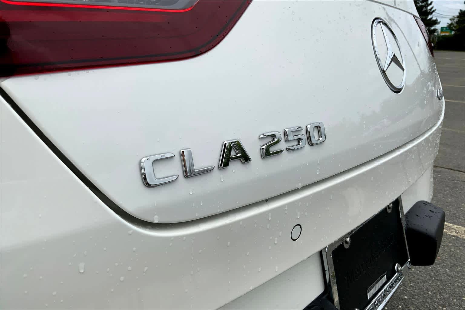 Used 2025 Mercedes-Benz CLA 250 4MATIC image 19