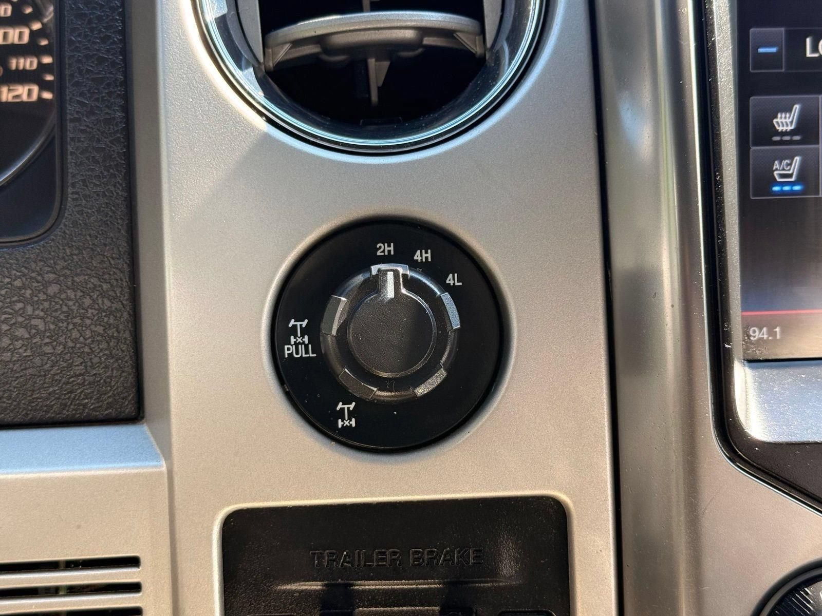 Used 2014 Ford F150 FX4 w/ Equipment Group 402A Luxury AWD/4WD image 35
