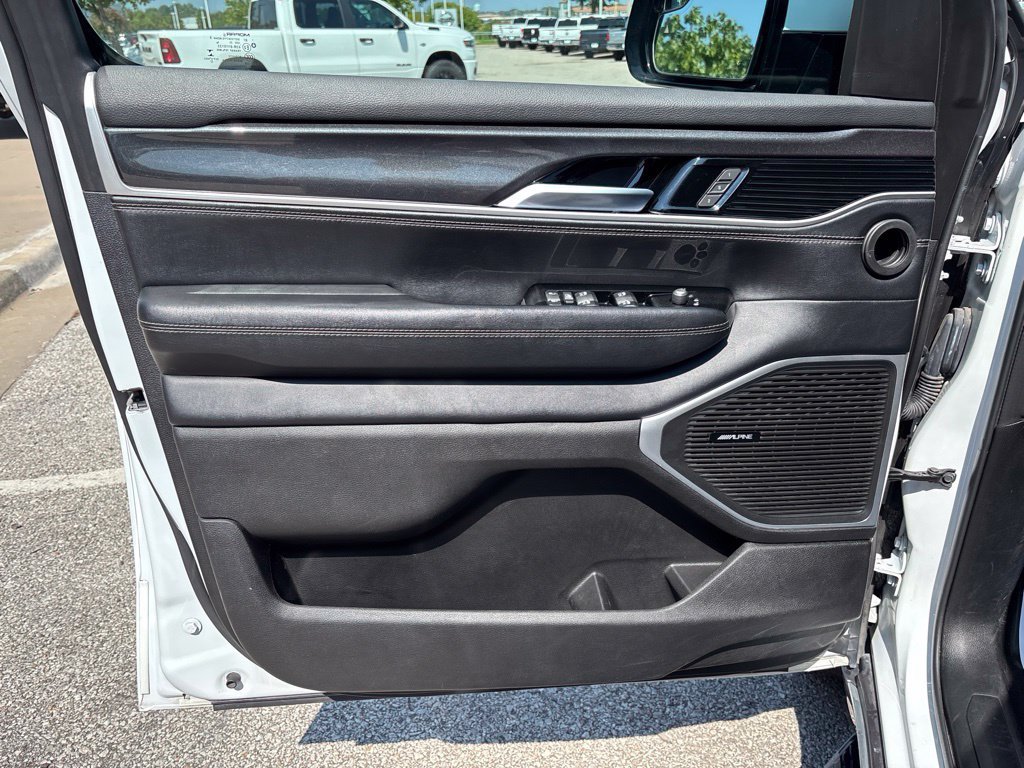 Used 2022 Jeep Wagoneer Series I w/ Convenience Group I AWD/4WD image 56