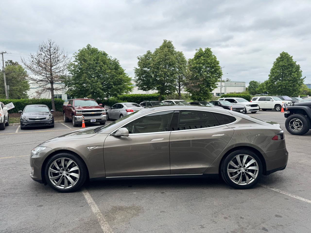 Used 2015 Tesla Model S 85D AWD/4WD image 9