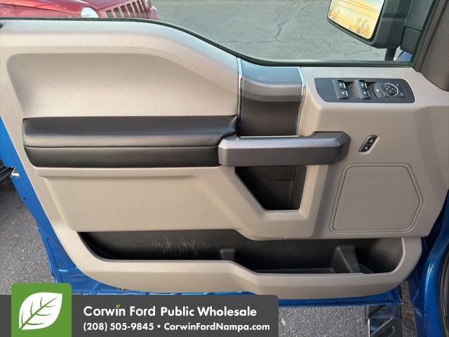 Used 2015 Ford F150 XLT w/ Equipment Group 302A Luxury image 13