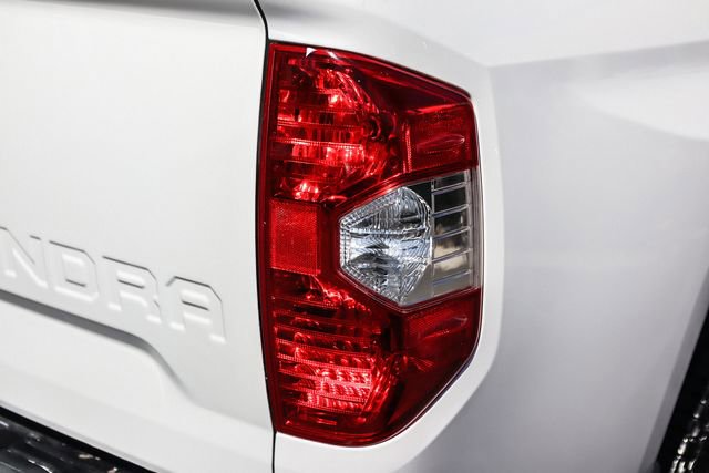 Used 2018 Toyota Tundra SR5 AWD/4WD image 16