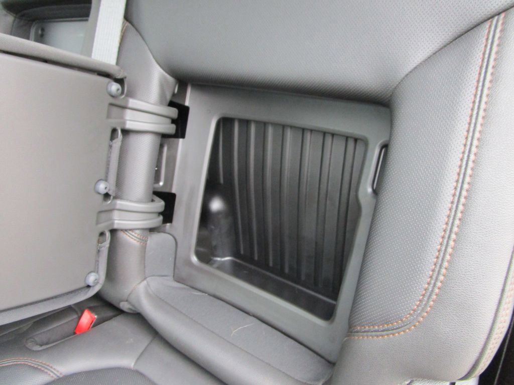 Used 2021 GMC Sierra 1500 AT4 image 21