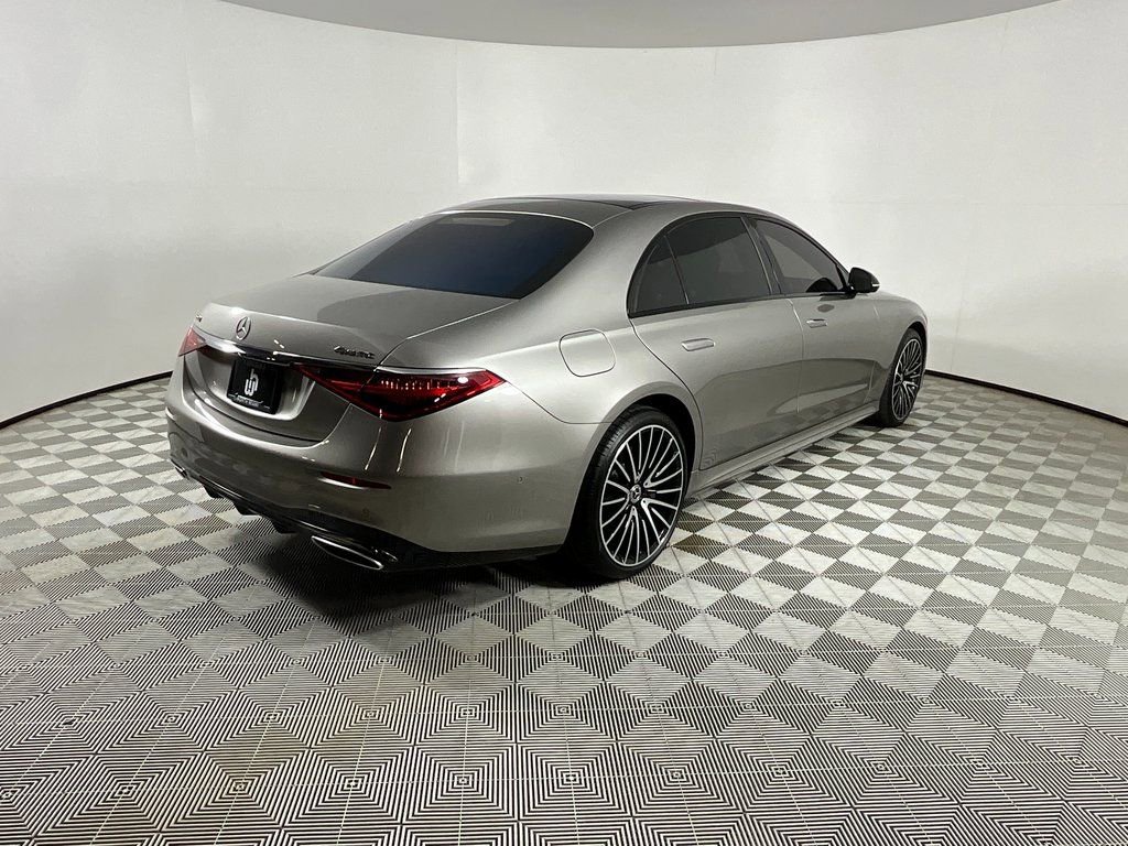 Used 2023 Mercedes-Benz S 500 4MATIC image 4