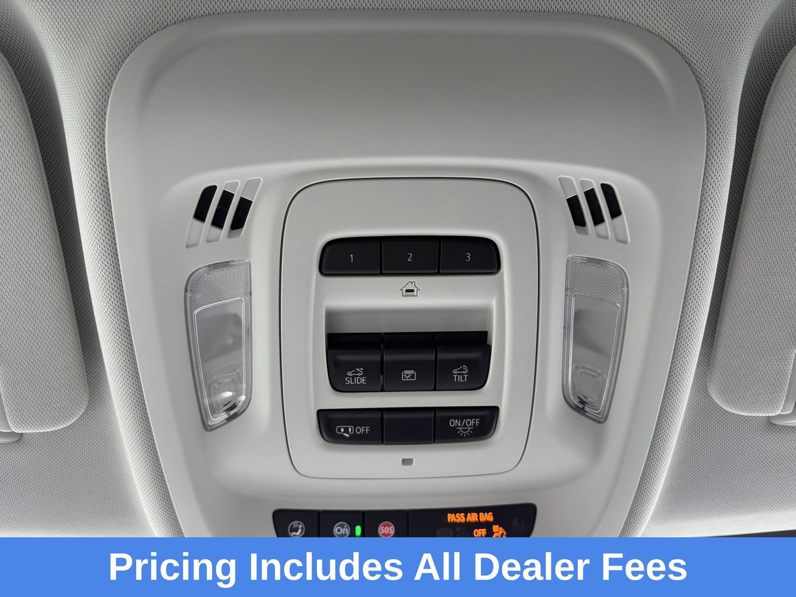 Used 2025 Buick Envision Avenir AWD/4WD image 26