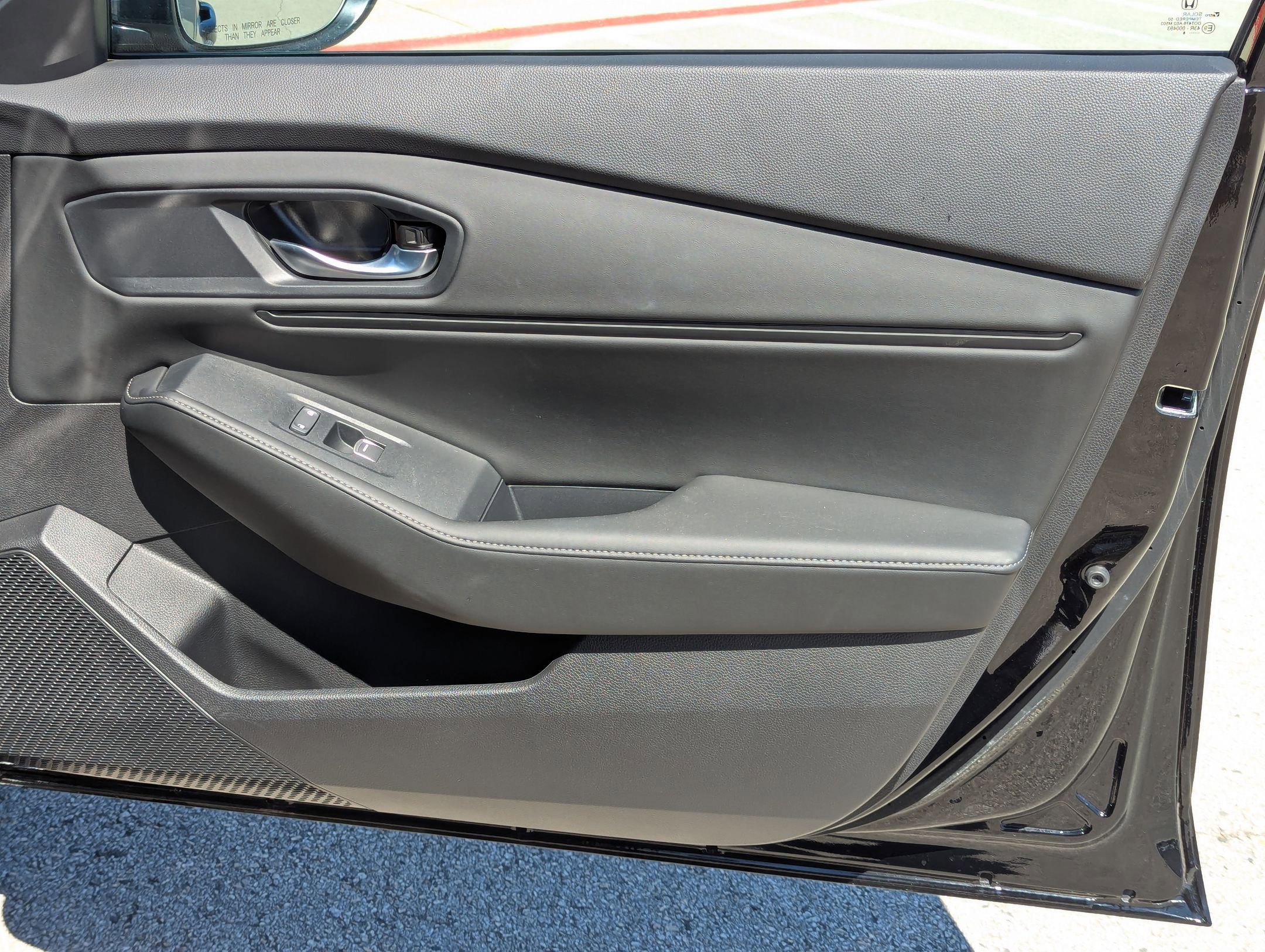 Used 2025 Honda Accord Sport image 28