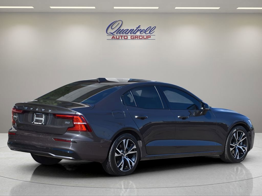 Used 2025 Volvo S60 B5 Plus FWD image 4