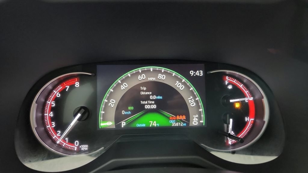 Used 2023 Toyota RAV4 LE AWD/4WD image 26