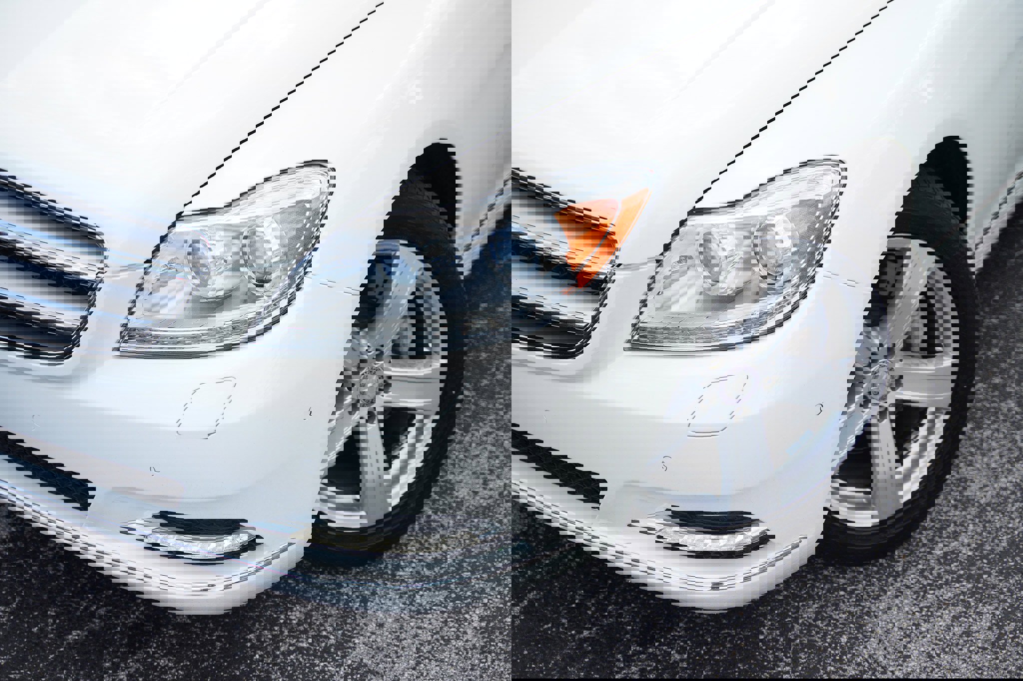 Used 2013 Mercedes-Benz CL 550 4MATIC image 30