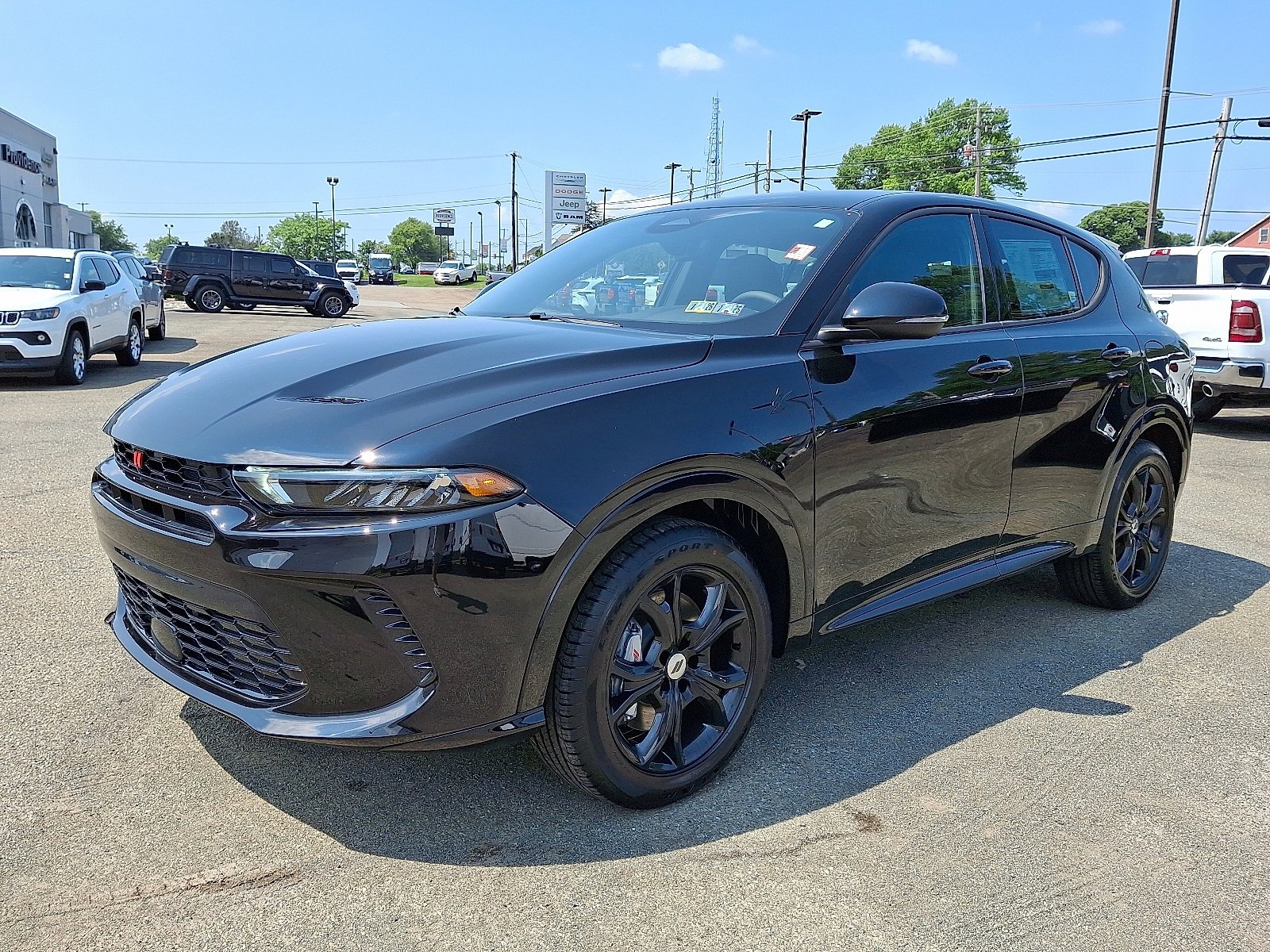 New 2025 Dodge Hornet R/T w/ R/T Blacktop Package image 2